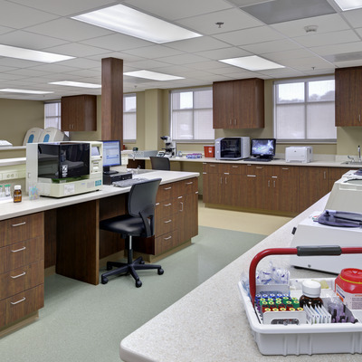 Memorial Hospital offers a full diagnostic lab.