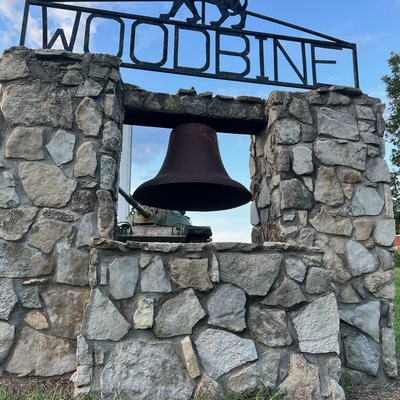 Entrance sign