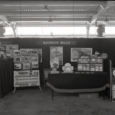 Vendor Booth 1950's