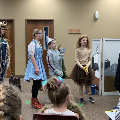 Navarre Boosters with their Wizard of Oz themed 4-H Day skit
