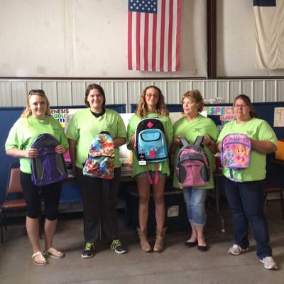 Herington volunteers help at school fair in Southeast DK Co